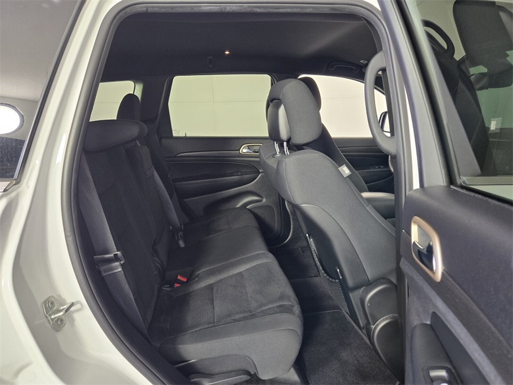 used 2017 Jeep Grand Cherokee car, priced at $12,458