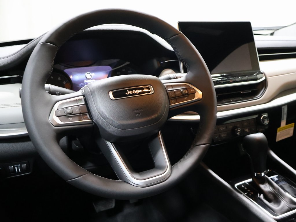 new 2025 Jeep Compass car, priced at $32,898