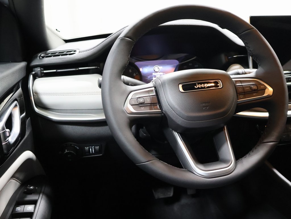 new 2025 Jeep Compass car, priced at $32,898