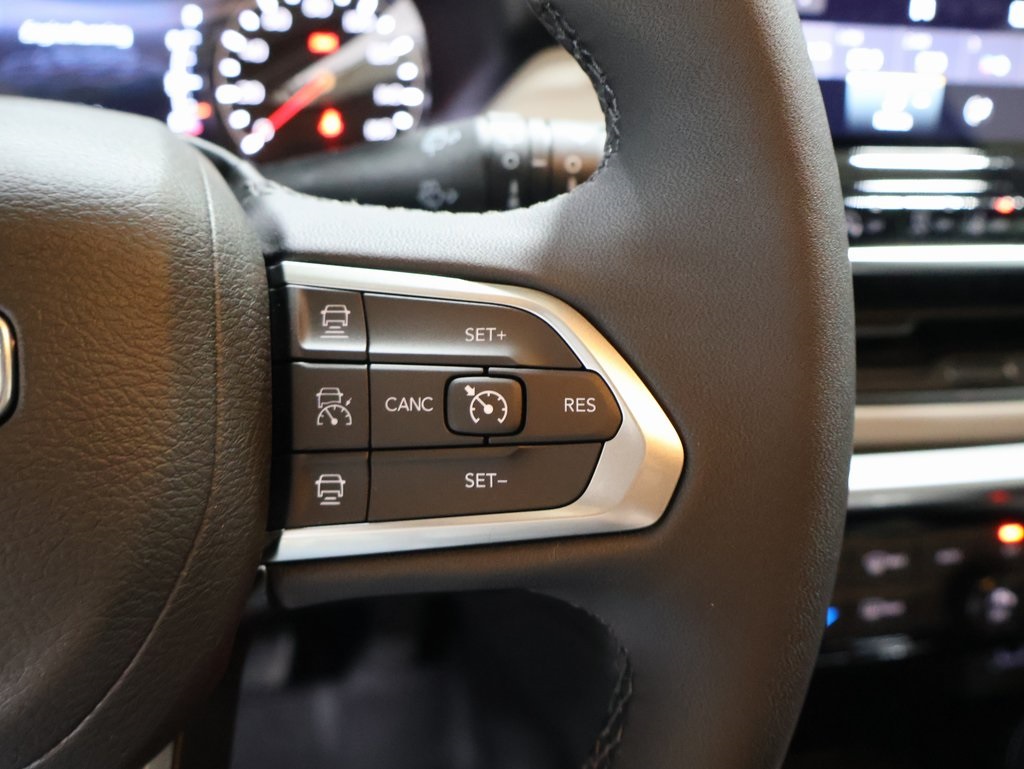 new 2025 Jeep Compass car, priced at $32,898