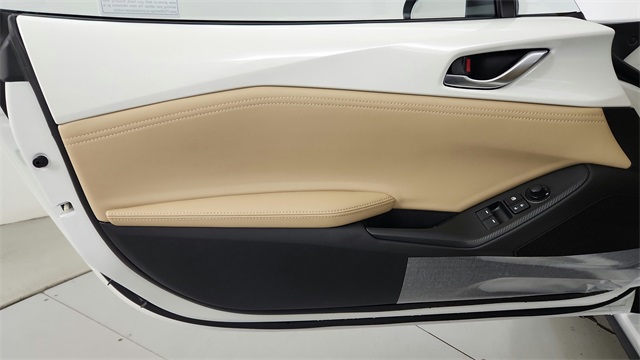 new 2025 Mazda MX-5 Miata RF car, priced at $41,060