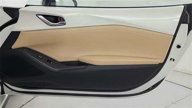 new 2025 Mazda MX-5 Miata RF car, priced at $41,060