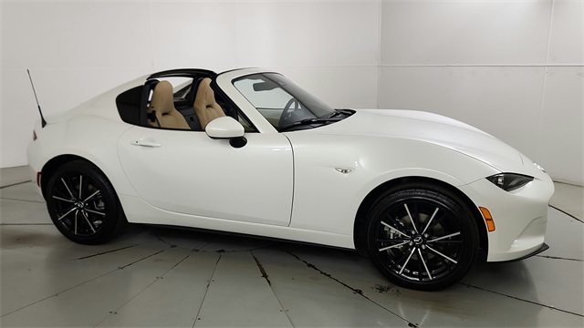 new 2025 Mazda MX-5 Miata RF car, priced at $41,060