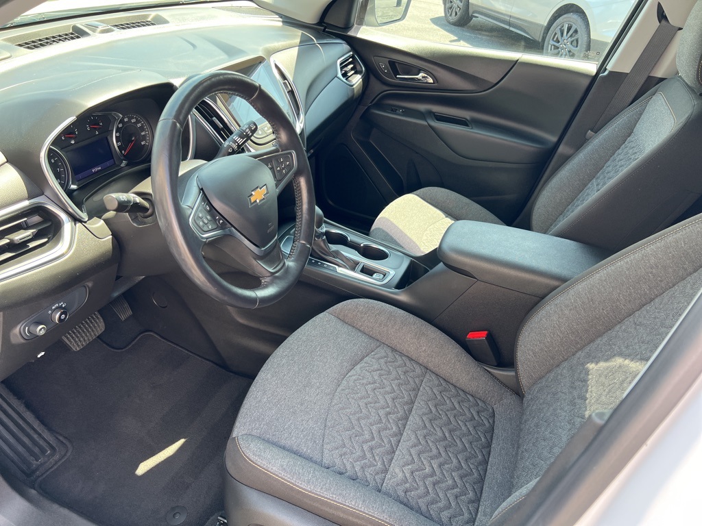 used 2022 Chevrolet Equinox car, priced at $23,900
