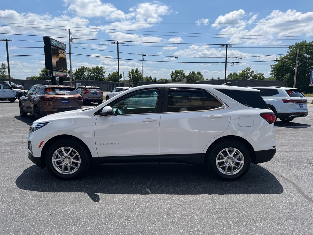 used 2022 Chevrolet Equinox car, priced at $23,900