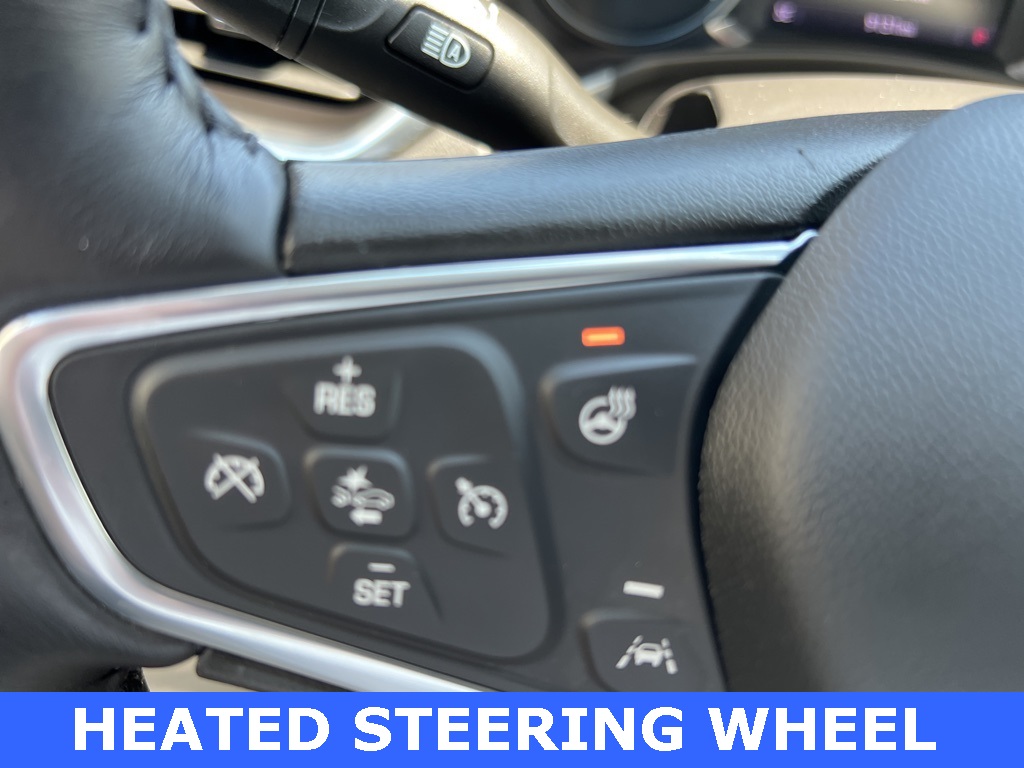used 2022 Chevrolet Equinox car, priced at $23,900
