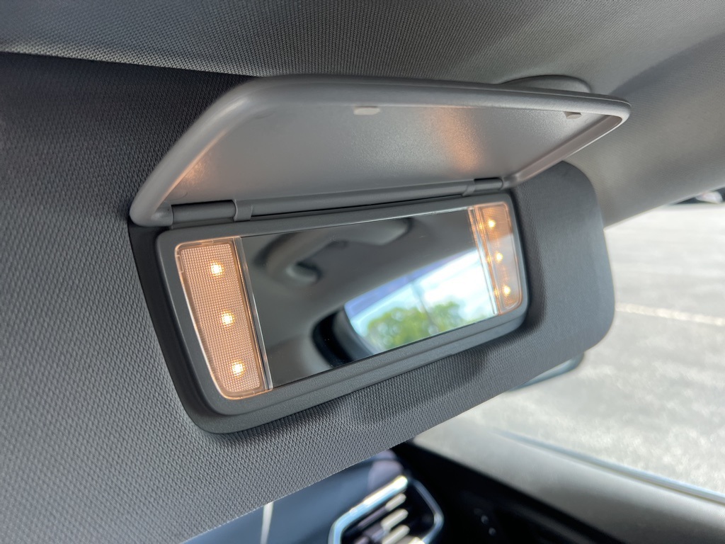 used 2022 Chevrolet Equinox car, priced at $23,900