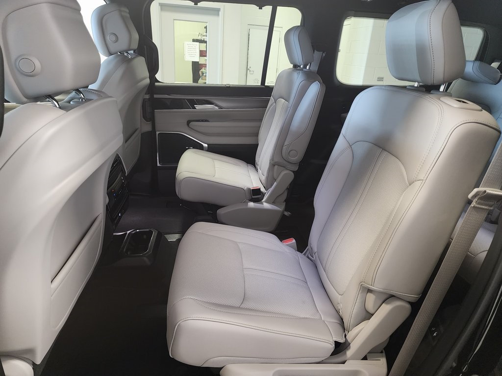 new 2025 Jeep Wagoneer car, priced at $71,999