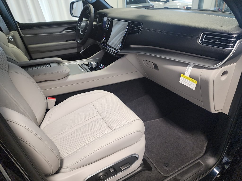new 2025 Jeep Wagoneer car, priced at $71,999