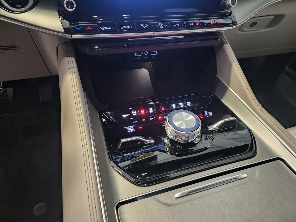 new 2025 Jeep Wagoneer car, priced at $71,999