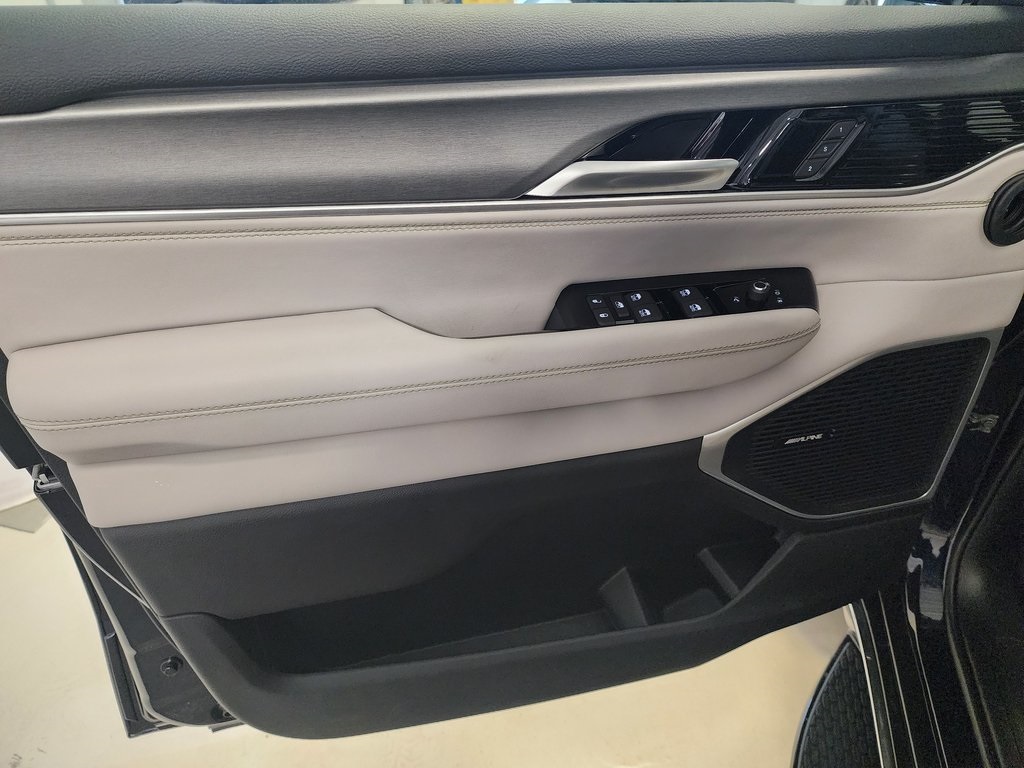new 2025 Jeep Wagoneer car, priced at $71,999