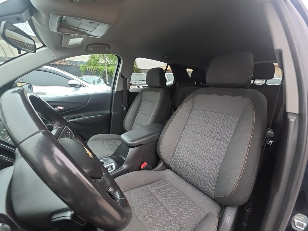 used 2022 Chevrolet Equinox car, priced at $16,895