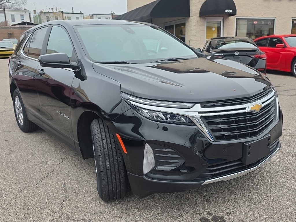 used 2022 Chevrolet Equinox car, priced at $16,895