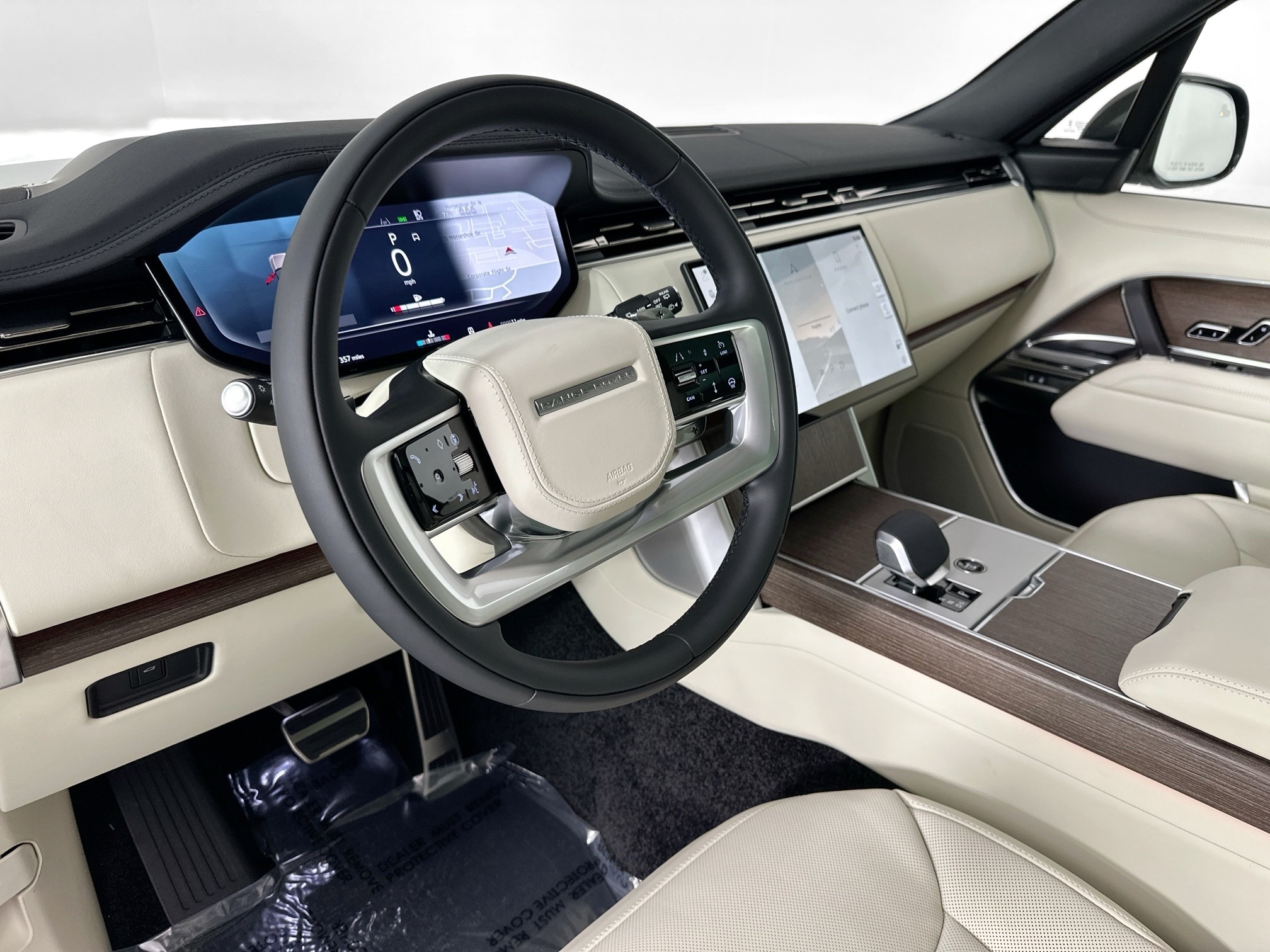 new 2025 Land Rover Range Rover car, priced at $148,000