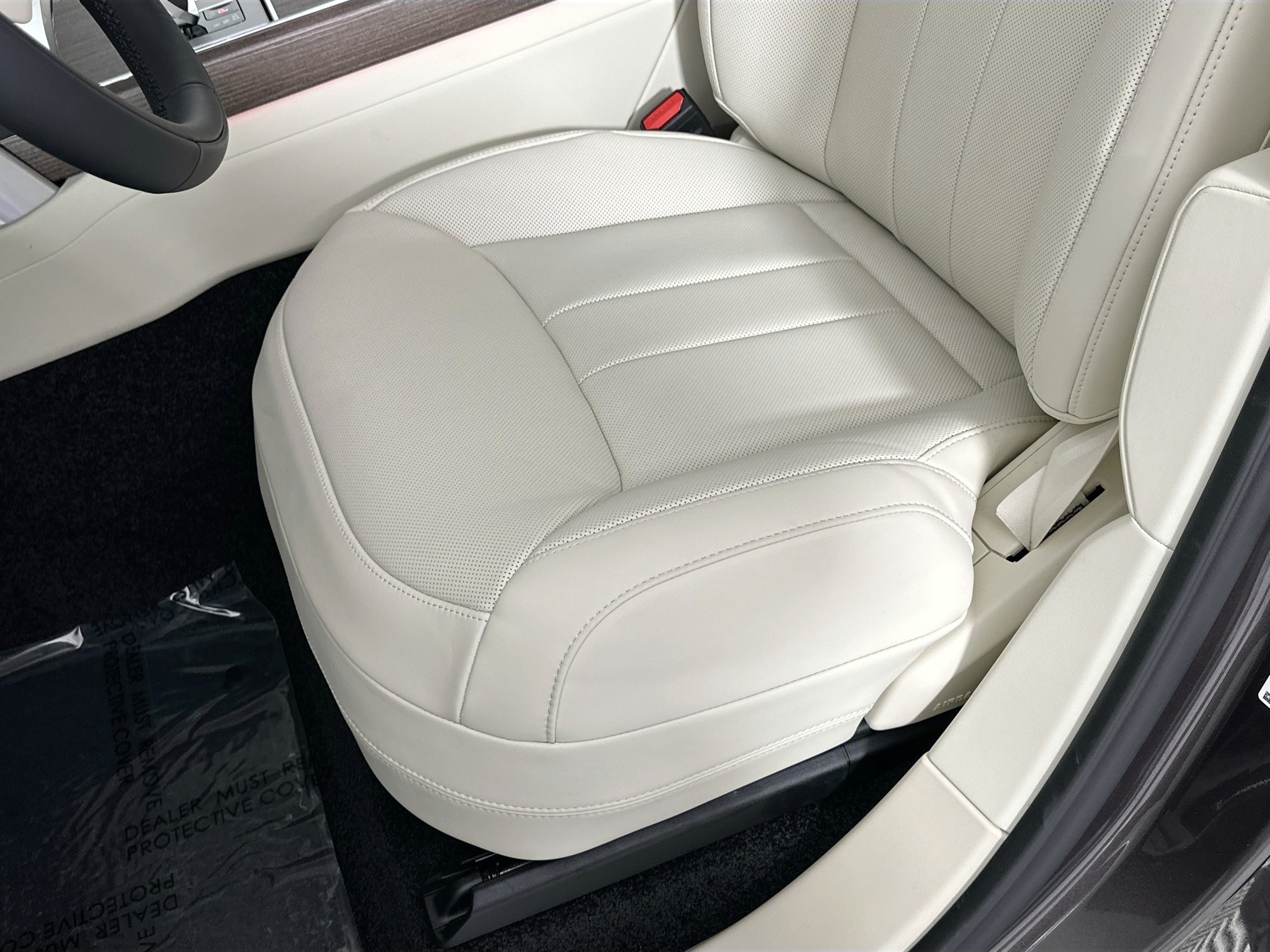 new 2025 Land Rover Range Rover car, priced at $148,000