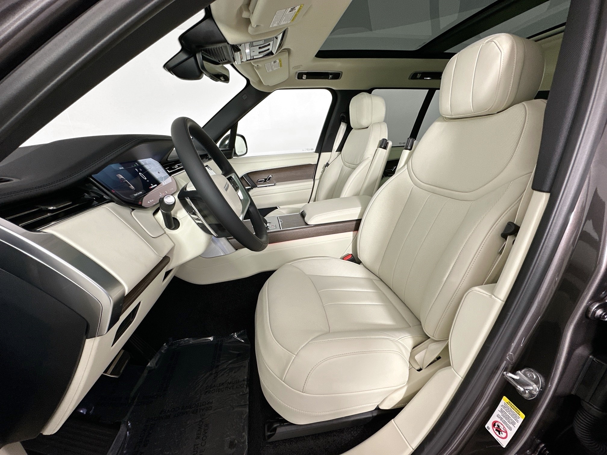 new 2025 Land Rover Range Rover car, priced at $148,000