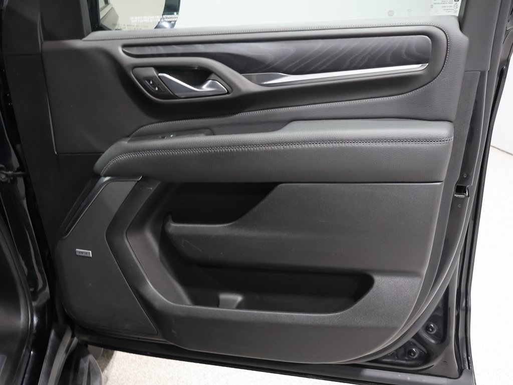 used 2022 GMC Yukon XL car, priced at $60,000