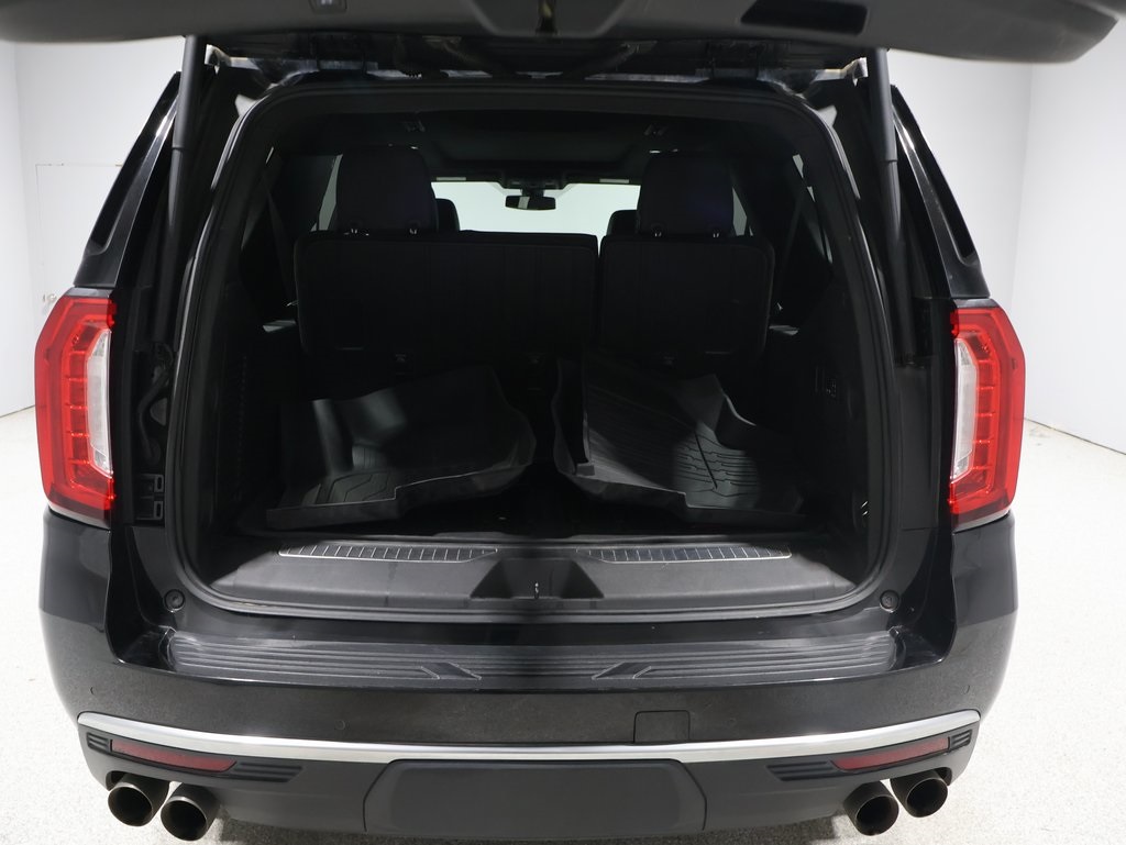 used 2022 GMC Yukon XL car, priced at $60,000