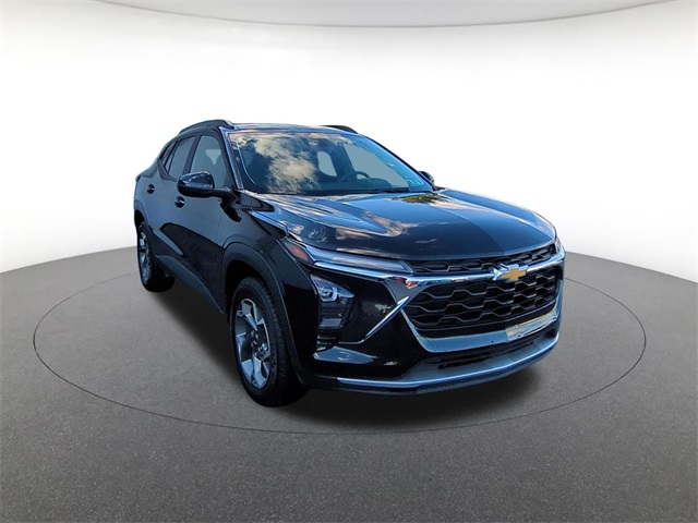 used 2024 Chevrolet Trax car, priced at $19,911