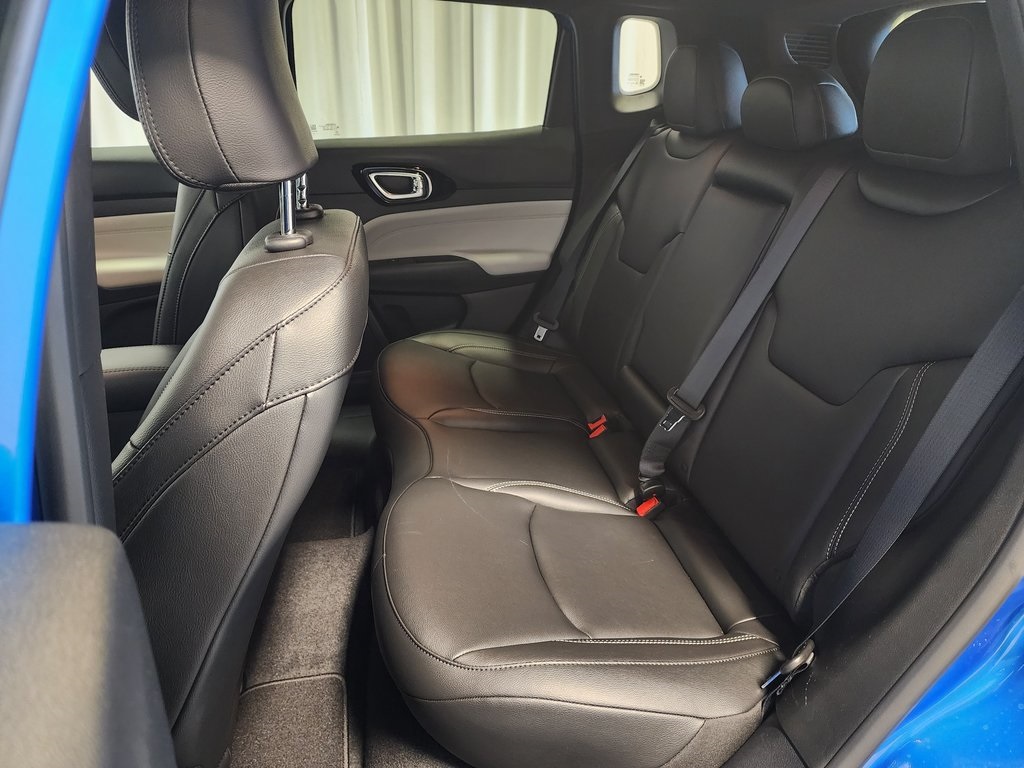 new 2025 Jeep Compass car, priced at $30,985