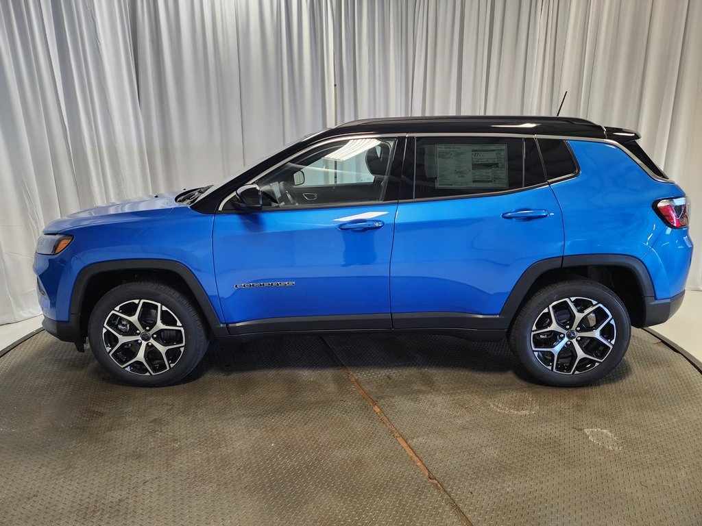new 2025 Jeep Compass car, priced at $30,985