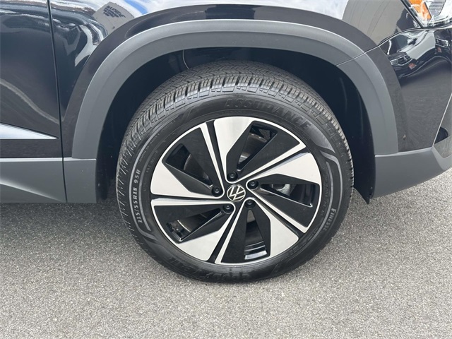 new 2025 Volkswagen Taos car, priced at $31,951