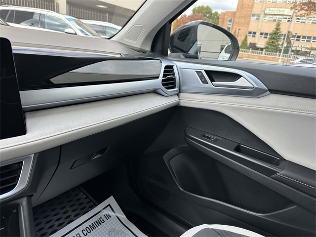 new 2025 Volkswagen Taos car, priced at $31,951