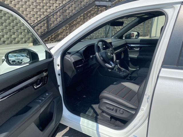 new 2026 Honda CR-V Hybrid car, priced at $44,100