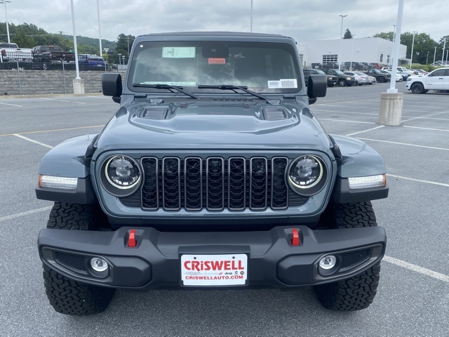new 2025 Jeep Wrangler car, priced at $53,052