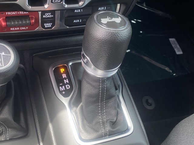 new 2025 Jeep Wrangler car, priced at $53,052