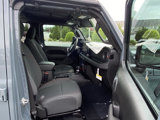 new 2025 Jeep Wrangler car, priced at $53,052