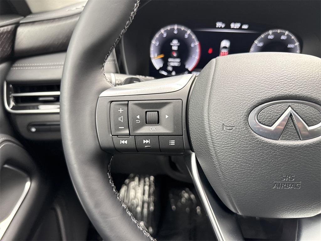 used 2025 INFINITI QX60 car, priced at $52,998