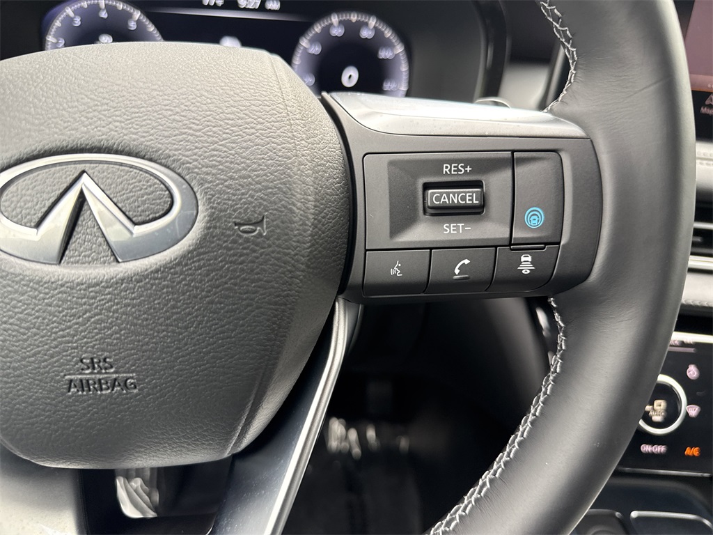 used 2025 INFINITI QX60 car, priced at $52,998