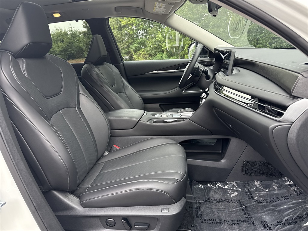 used 2025 INFINITI QX60 car, priced at $52,998