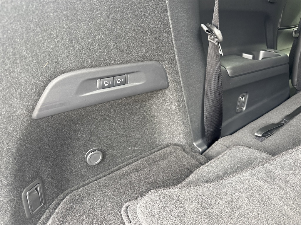 used 2025 INFINITI QX60 car, priced at $52,998