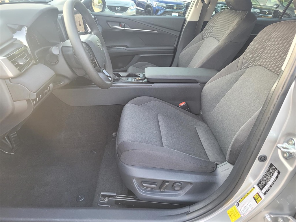 used 2025 Toyota Camry car, priced at $25,288