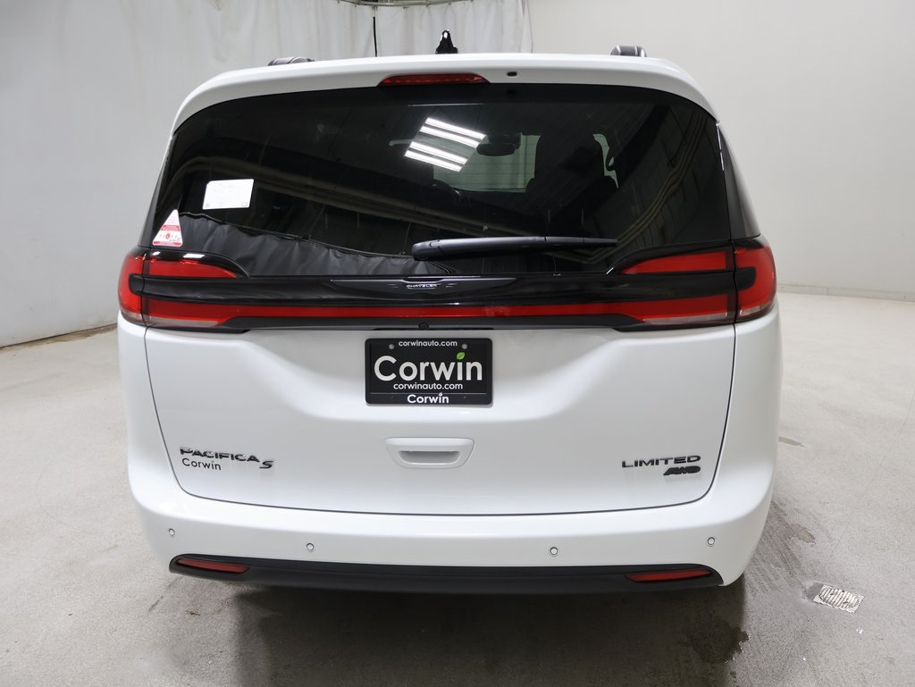 new 2025 Chrysler Pacifica car, priced at $52,364