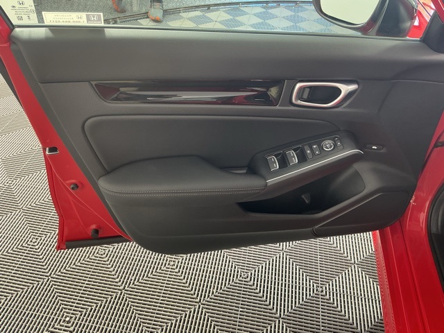used 2025 Honda Civic Hybrid car, priced at $29,995