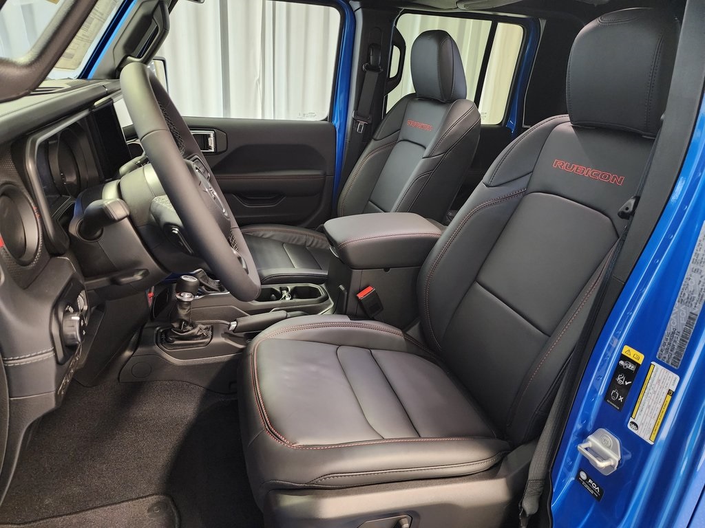 new 2025 Jeep Gladiator car, priced at $61,525