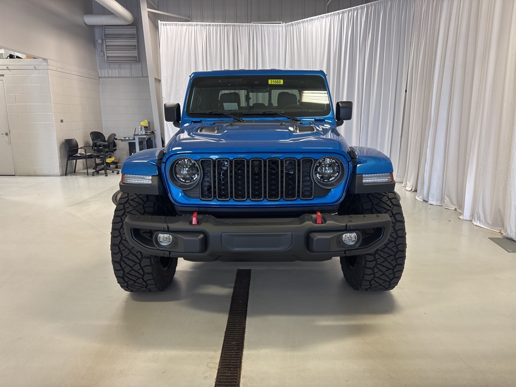 new 2025 Jeep Gladiator car, priced at $61,525