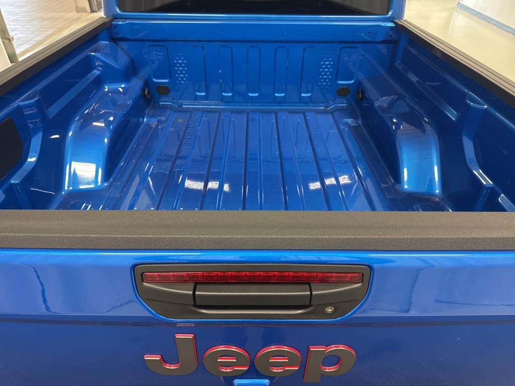 new 2025 Jeep Gladiator car, priced at $61,525