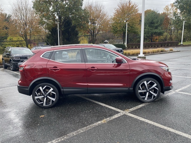used 2020 Nissan Rogue Sport car, priced at $18,995
