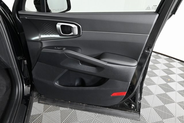 new 2025 Kia Sorento car, priced at $36,350