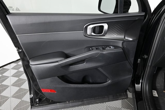 new 2025 Kia Sorento car, priced at $36,350