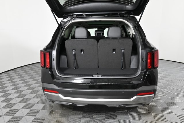 new 2025 Kia Sorento car, priced at $36,350