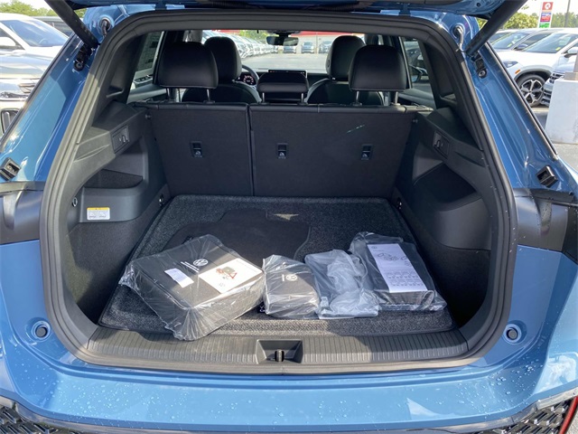 new 2025 Volkswagen Tiguan car, priced at $39,941