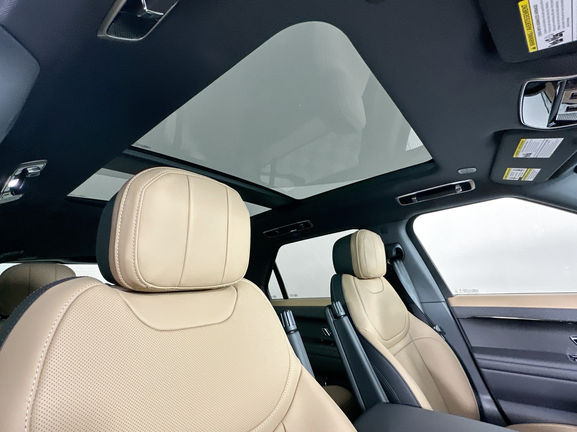 new 2025 Land Rover Range Rover Sport car
