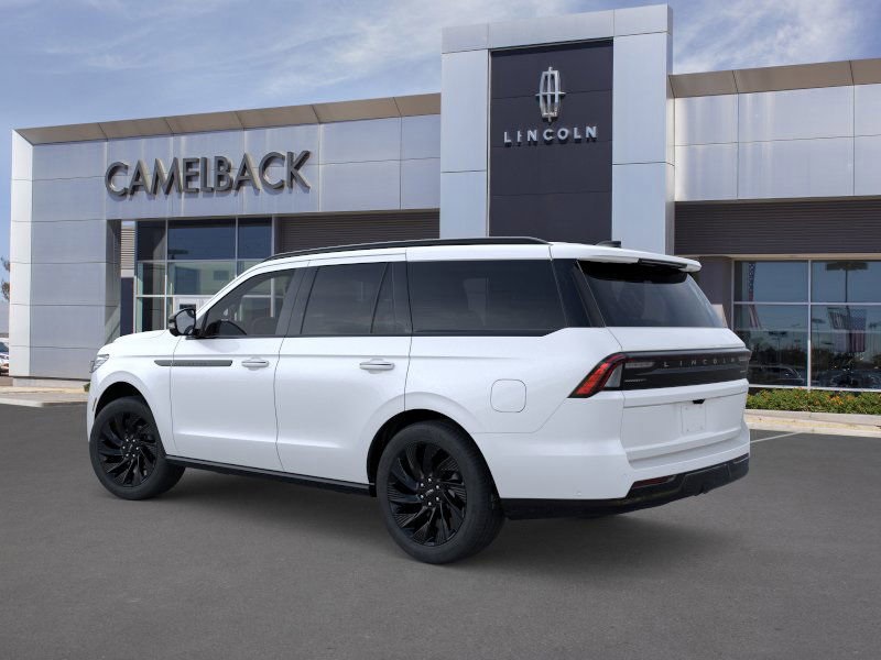 new 2025 Lincoln Navigator car, priced at $107,190