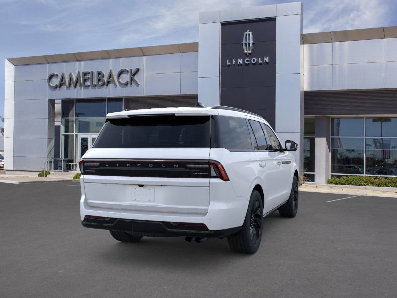 new 2025 Lincoln Navigator car, priced at $107,190
