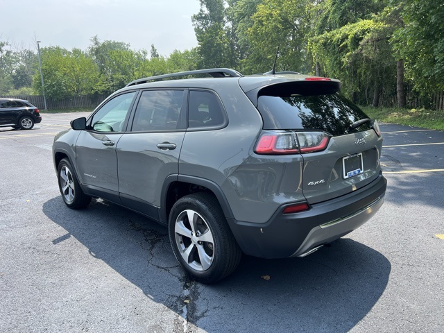 used 2022 Jeep Cherokee car, priced at $27,378